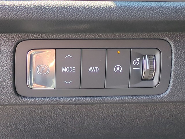 2025 Chevrolet Traverse LT for sale at PATRIOT CHEVROLET OF LIMERICK
