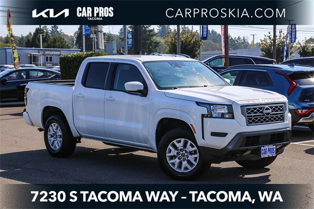 2023 Nissan Frontier SV Crew Cab 4WD