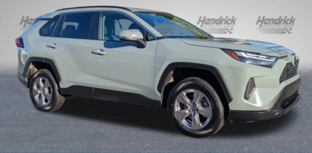 2023 Toyota RAV4 XLE FWD