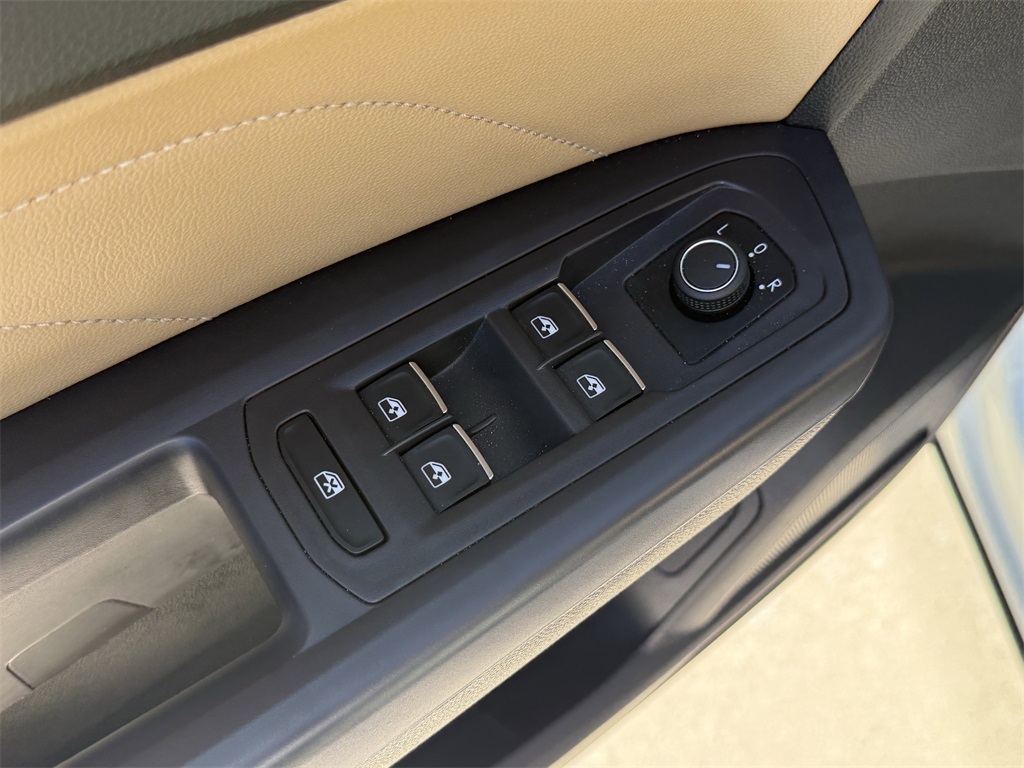 2021 Volkswagen Atlas Cross Sport 2.0T SE w/Technology White at DeMontrond Auto Country