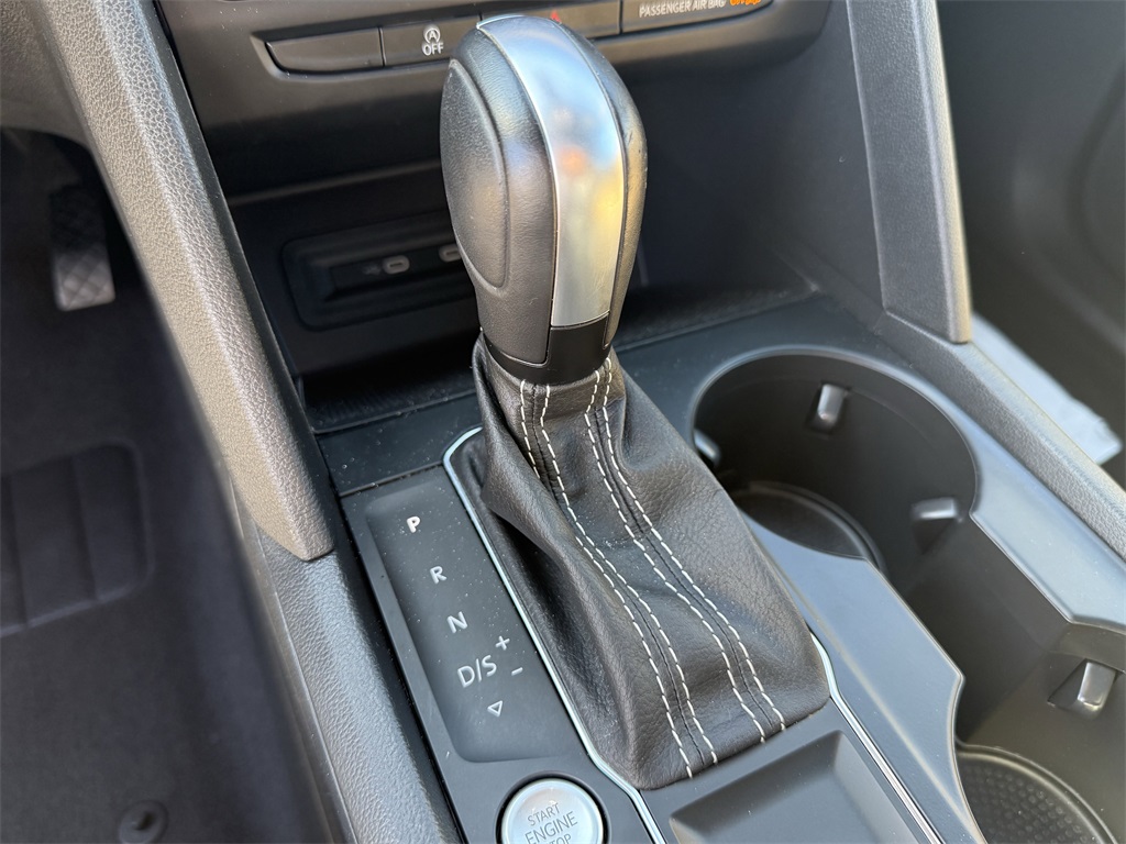 2021 Volkswagen Atlas Cross Sport 2.0T SE w/Technology White at DeMontrond Auto Country