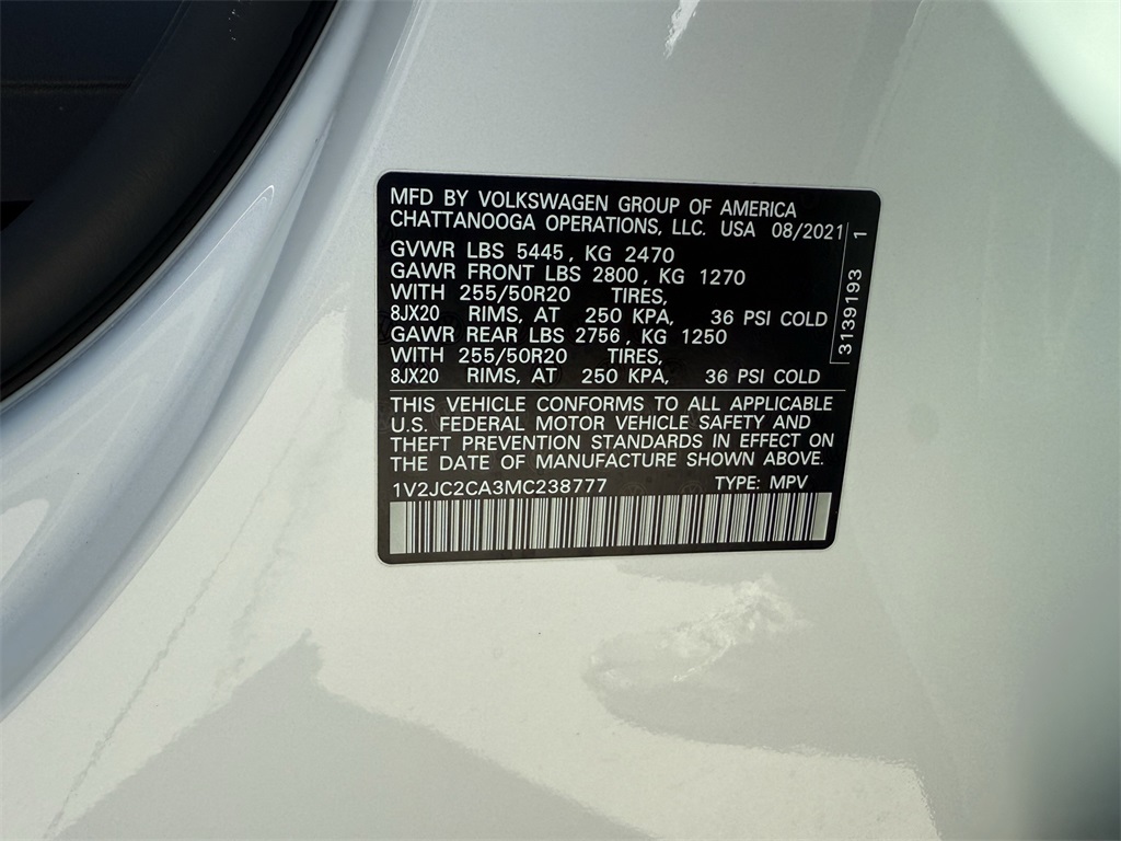 2021 Volkswagen Atlas Cross Sport 2.0T SE w/Technology White at DeMontrond Auto Country