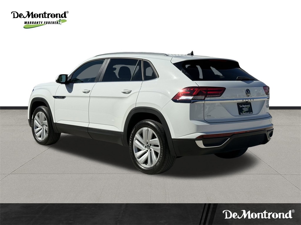 2021 Volkswagen Atlas Cross Sport 2.0T SE w/Technology White at DeMontrond Auto Country