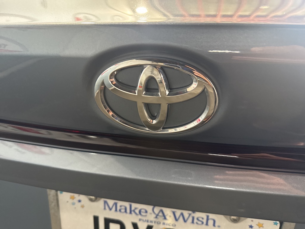 Thumbnail: 2021 Toyota Corolla - 18