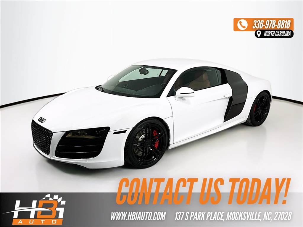 2011 Audi R8 5.2 quattro Coupe AWD