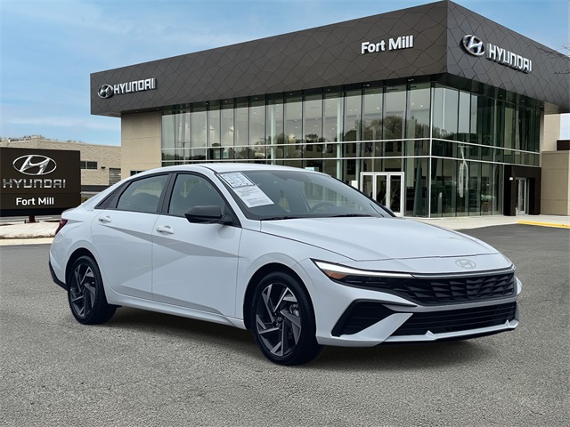 2025 Hyundai Elantra SEL Sport FWD