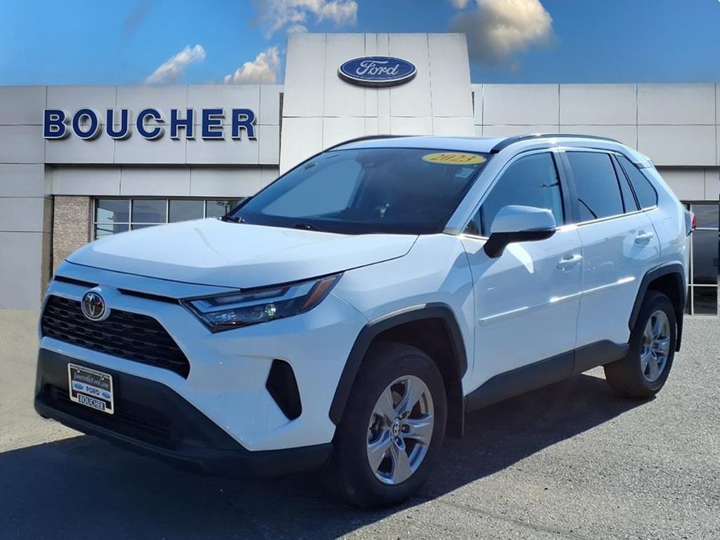 2023 Toyota RAV4 XLE