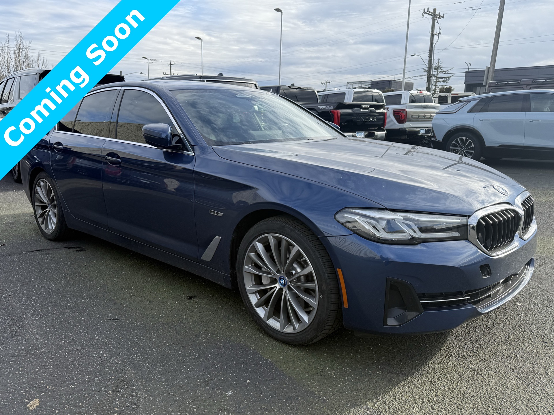 2023 BMW 5 Series 530e xDrive Hybrid Plug-in AWD