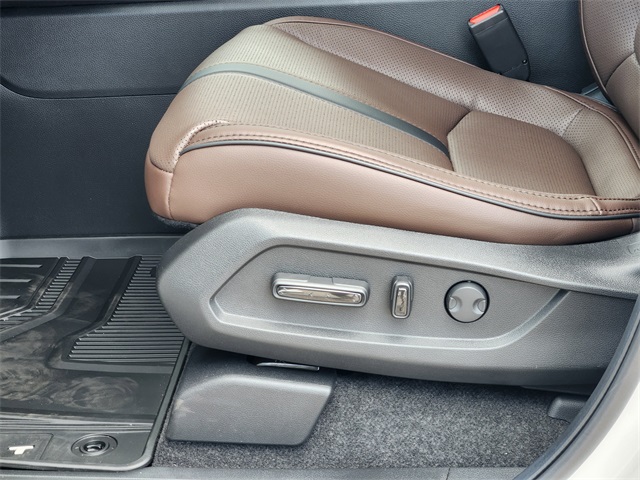2025 Honda Pilot Elite photo 16