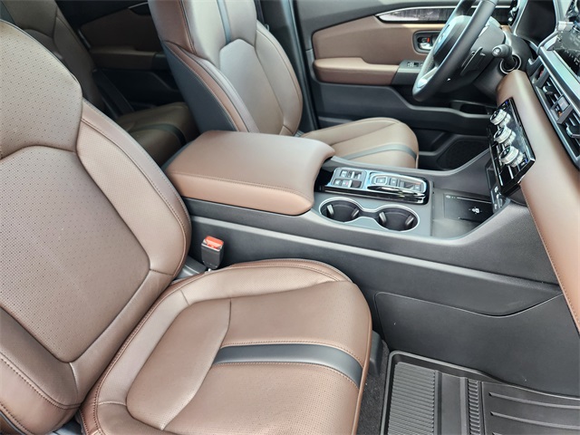 2025 Honda Pilot Elite photo 22
