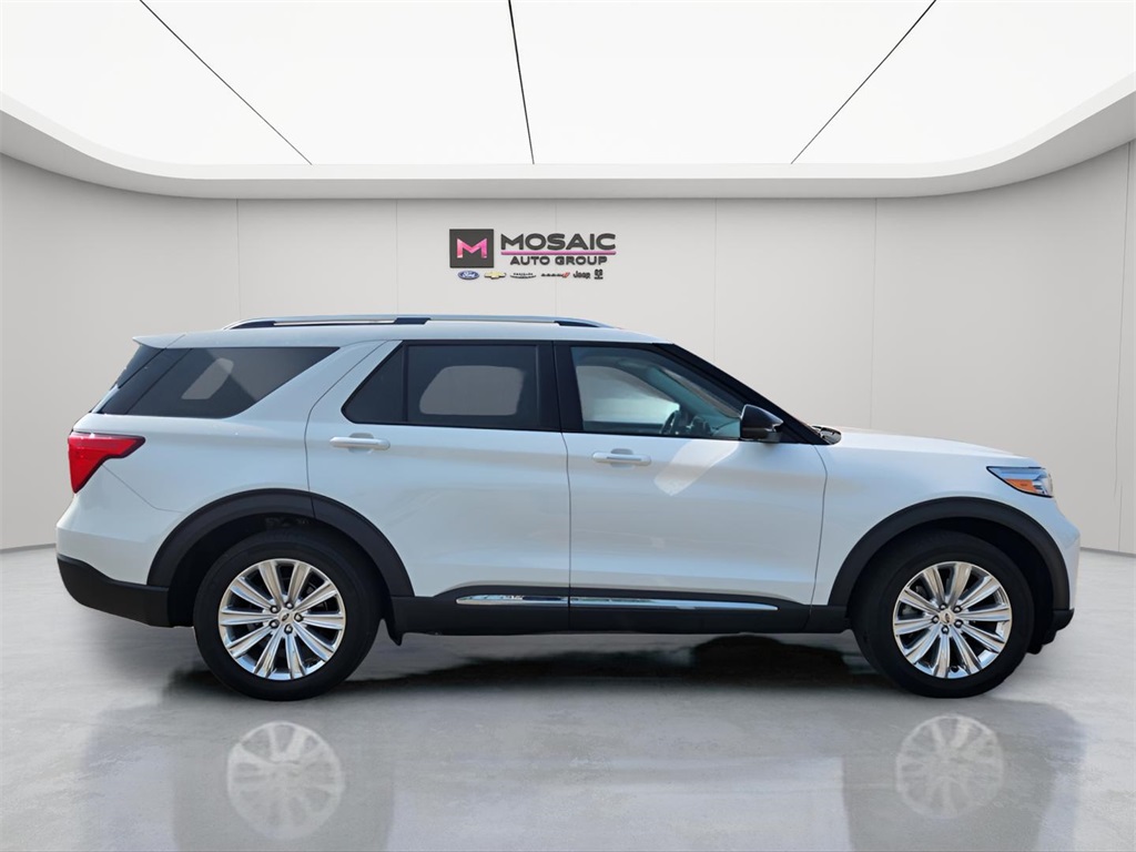 2020 Ford Explorer