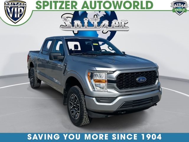 2022 Ford F-150 XL SuperCrew 4WD Plata (Iconic Silver Metallic) Camioneta Todo terreno Automática