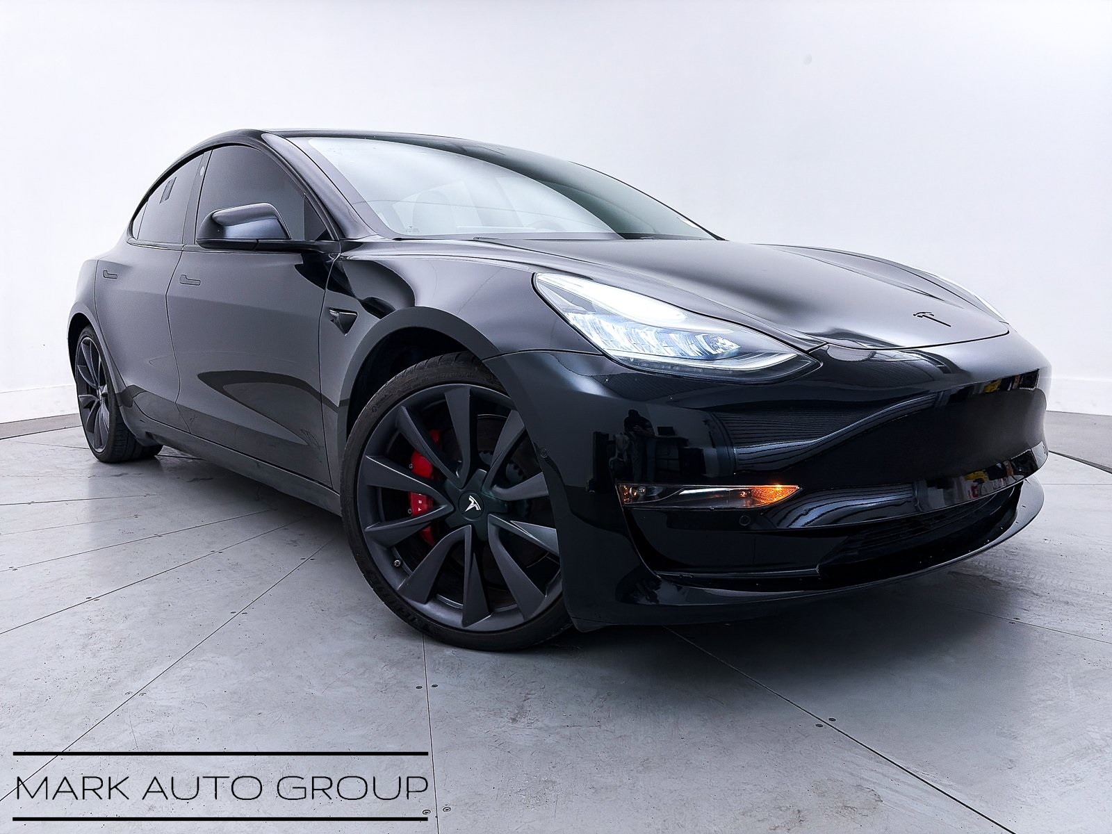 2020 Tesla Model 3 Base