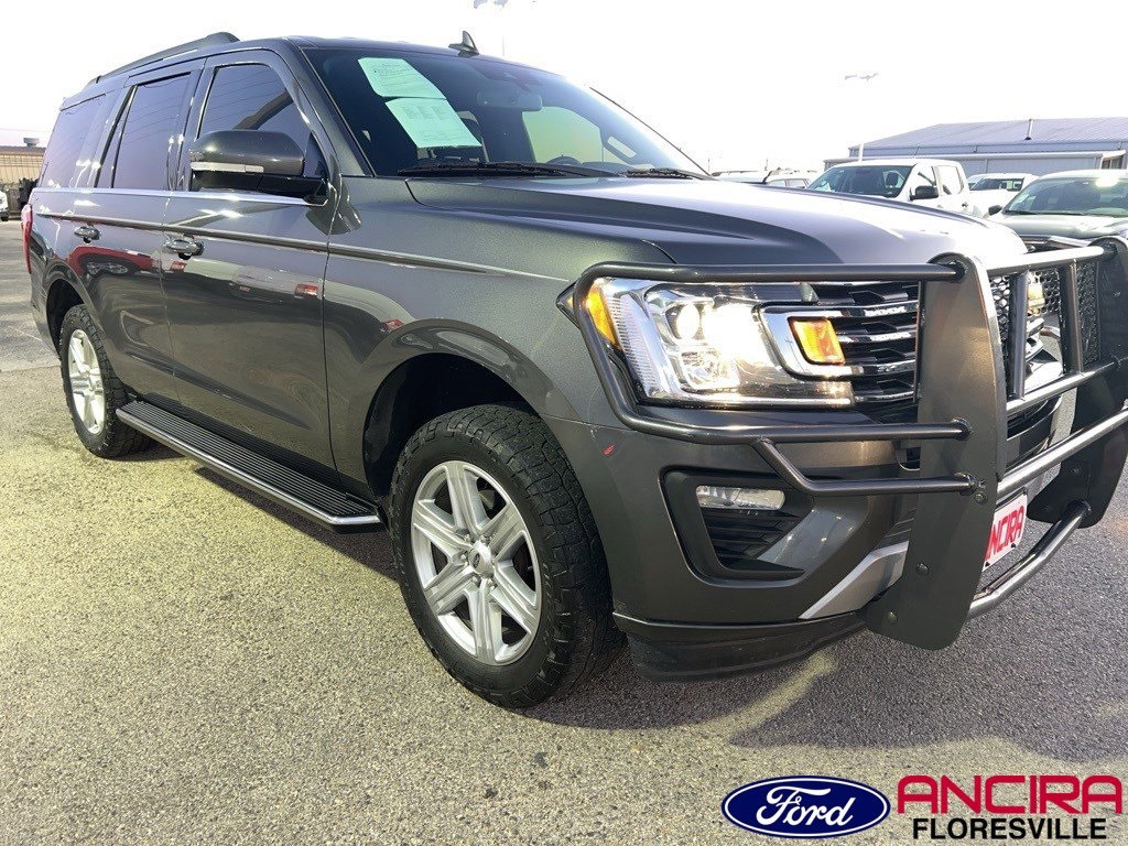 Used Car 2019 Ford Expedition  Xlt For Sale Under $25,000 In Floresville, Texas