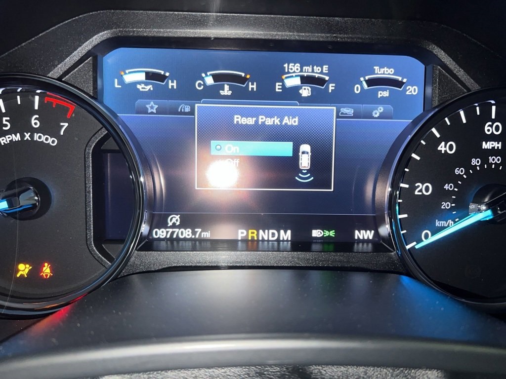 Used Car 2019 Ford Expedition  Xlt For Sale Under $25,000 In Floresville, Texas