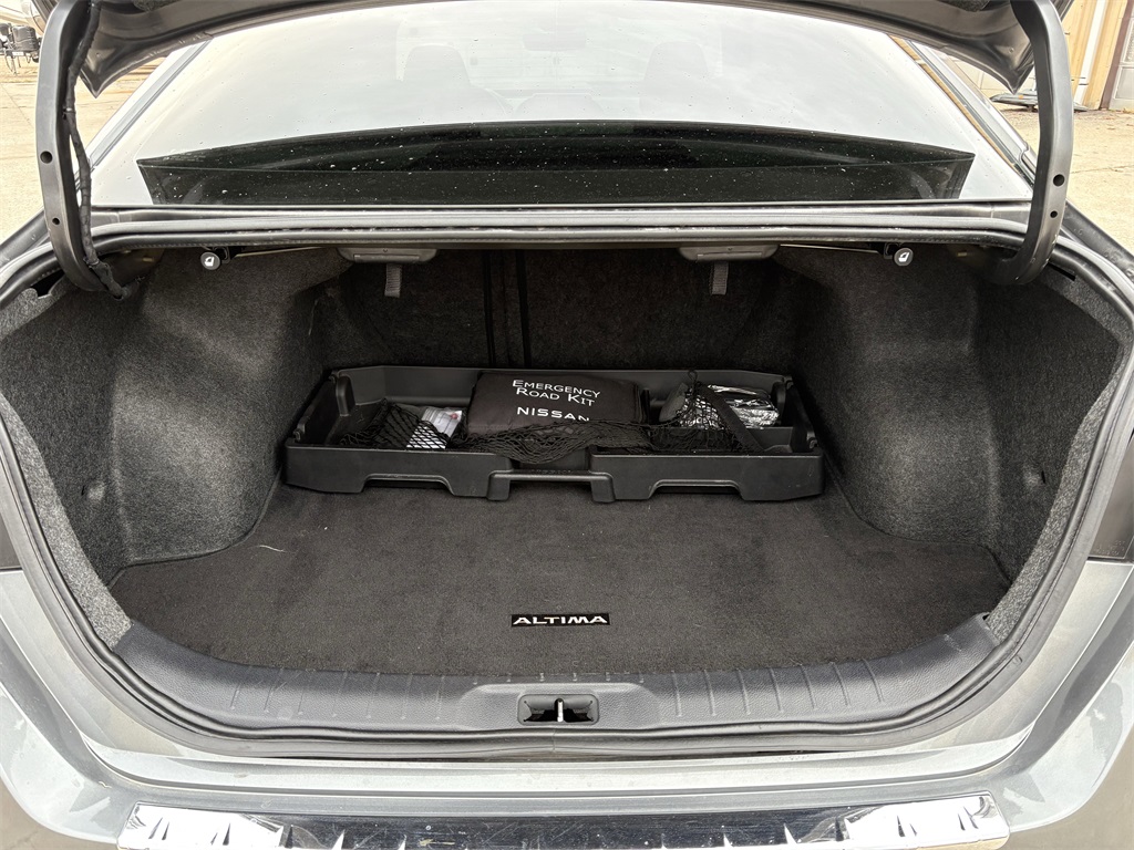 2022 Nissan Altima 2.5 SV Gray at Texan Dodge Chrysler Jeep Ram