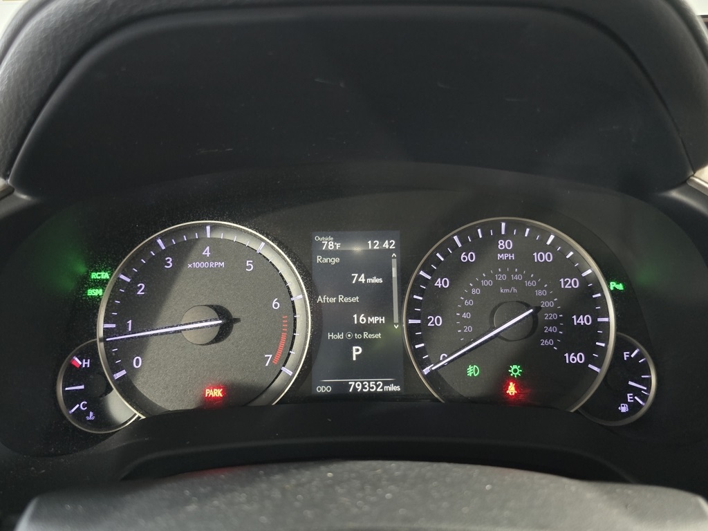 Thumbnail: 2018 Lexus RX - 18