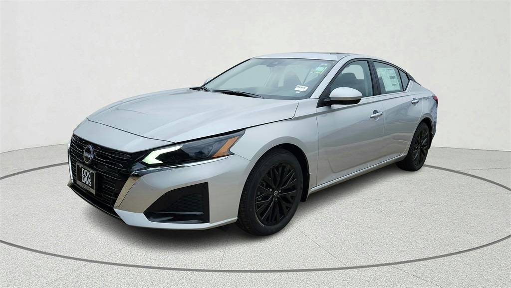 2025 Nissan Altima