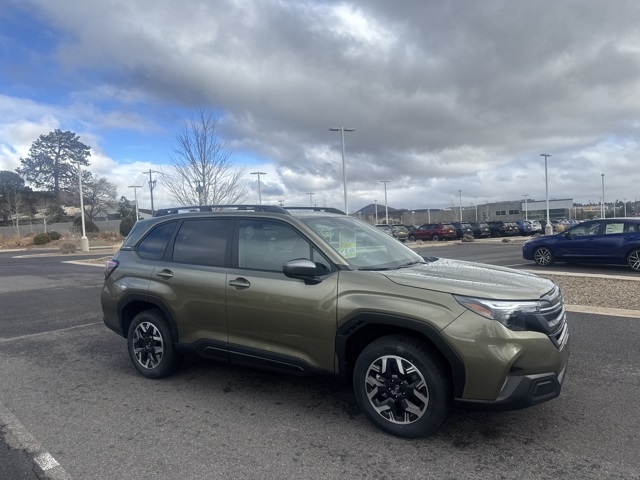 2026 Subaru Forester Premium's photo