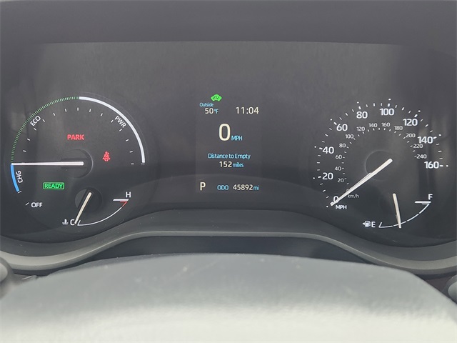 2023 Toyota Sienna XLE Silver at Community Toyota