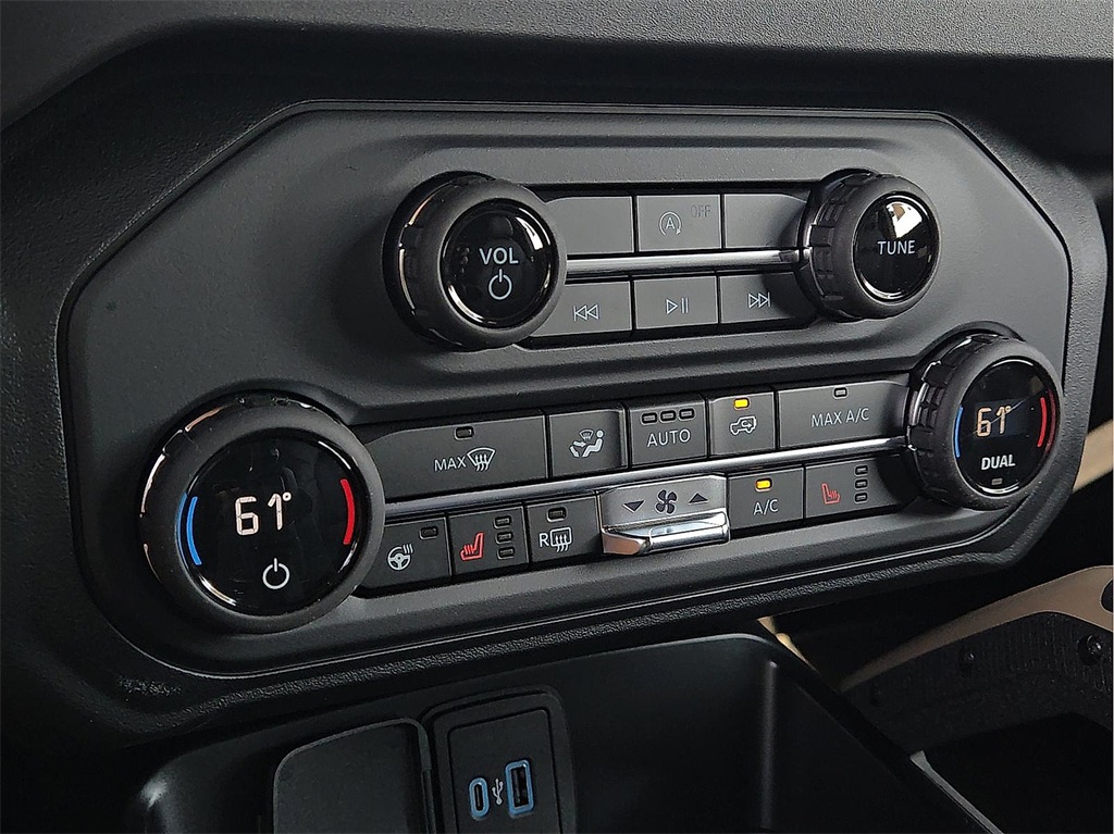 New 2025 Ford Bronco For Sale in Farmington, AR