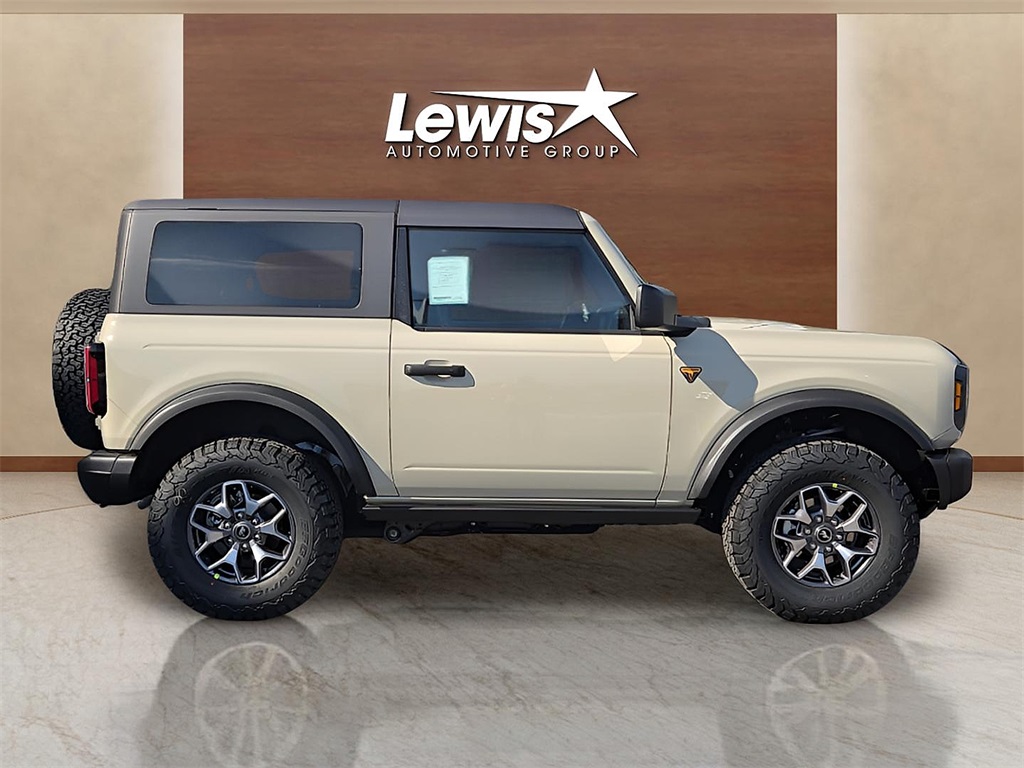 New 2025 Ford Bronco For Sale in Farmington, AR