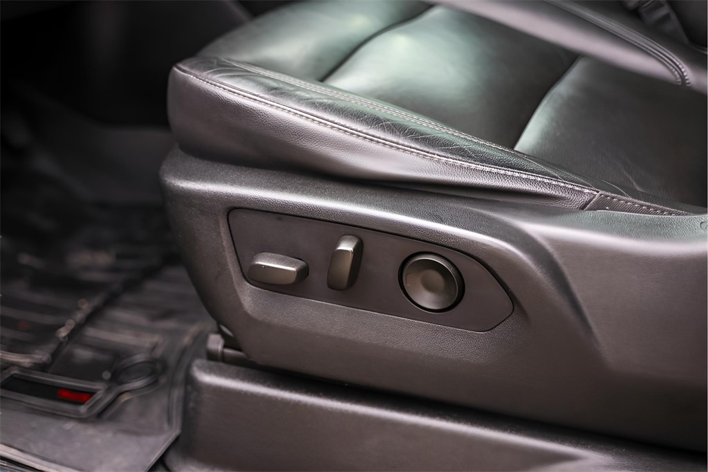 Used Car 2021 Chevrolet Tahoe  Z71 For Sale Under $40,000 In Austin, Texas