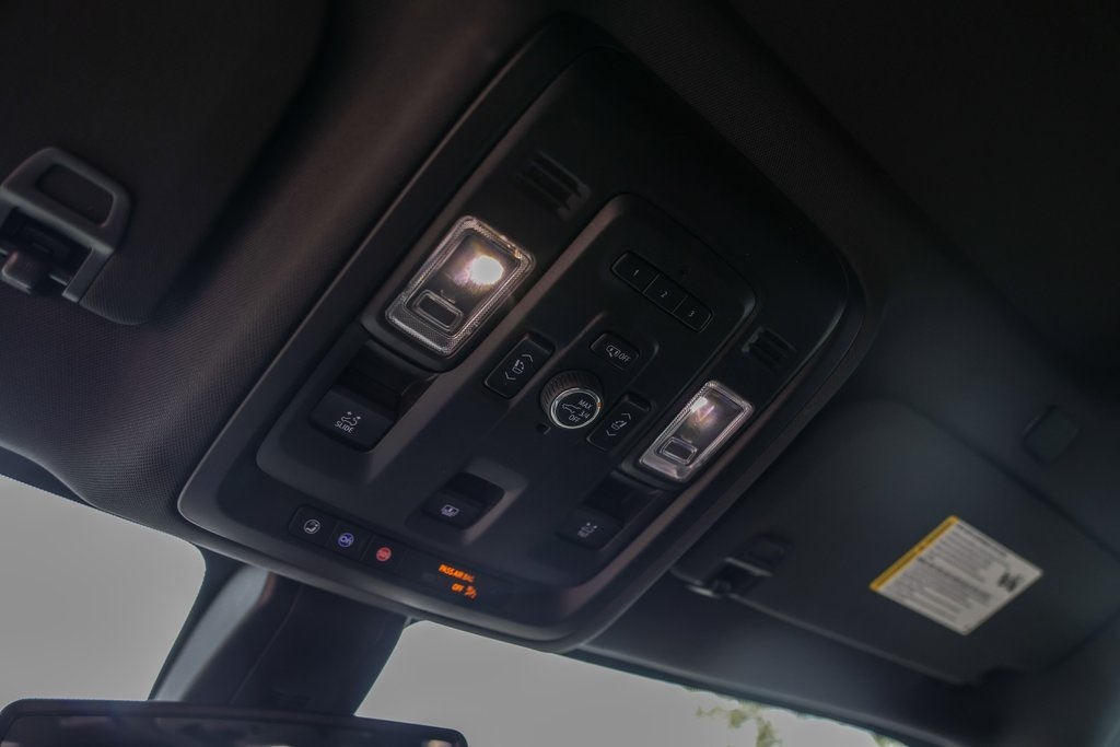 Used Car 2021 Chevrolet Tahoe  Z71 For Sale Under $40,000 In Austin, Texas