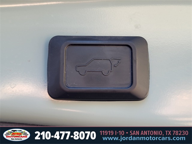 Used Car 2020 Toyota Rav4 Hybrid  Xle For Sale Under $30,000 In San Antonio, Texas