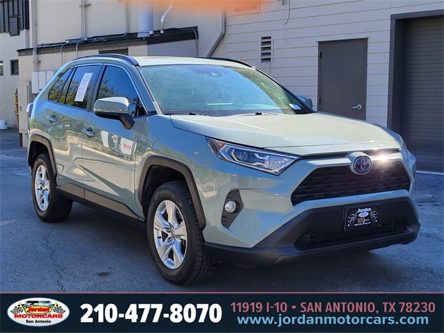 Used Car 2020 Toyota Rav4 Hybrid  Xle For Sale Under $30,000 In San Antonio, Texas