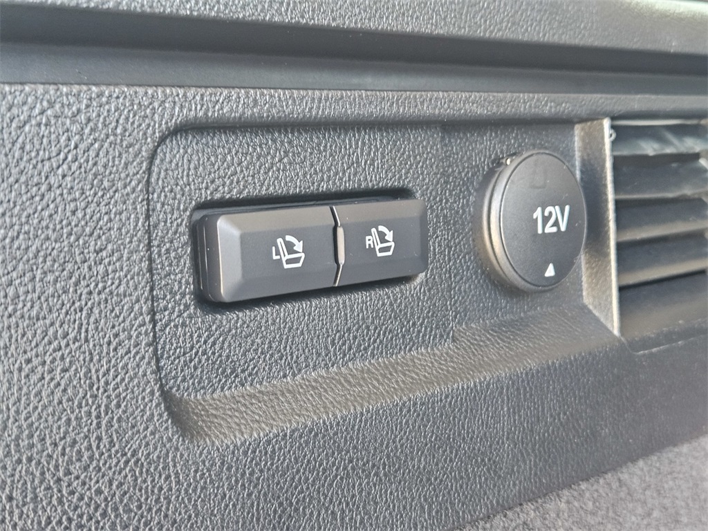 Used Car 2022 Lincoln Nautilus  Reserve For Sale Under $35,000 In San Marcos, Texas