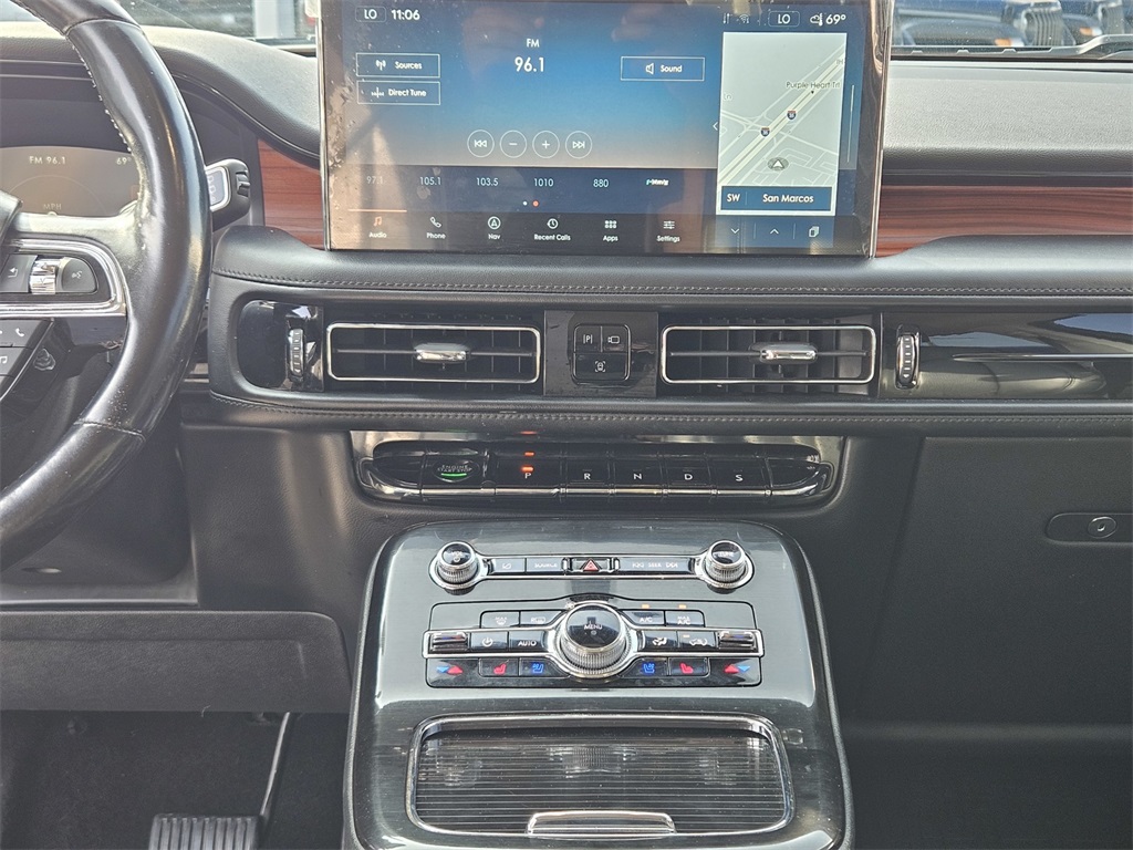 Used Car 2022 Lincoln Nautilus  Reserve For Sale Under $35,000 In San Marcos, Texas