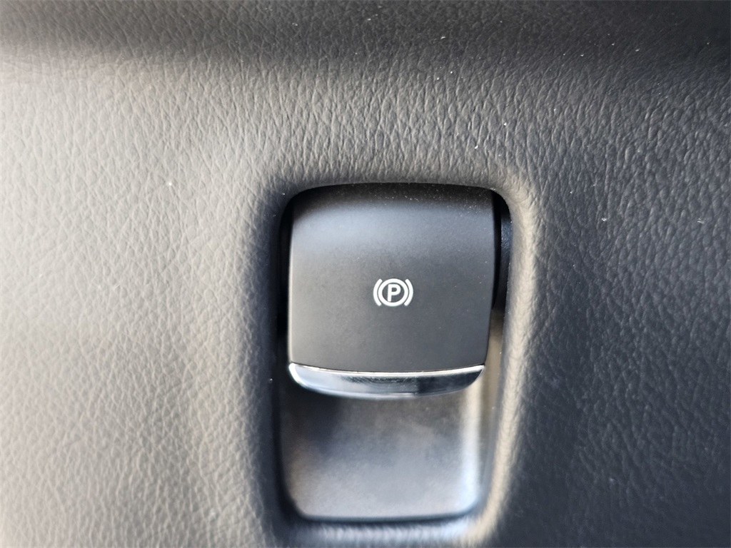 Used Car 2022 Lincoln Nautilus  Reserve For Sale Under $35,000 In San Marcos, Texas