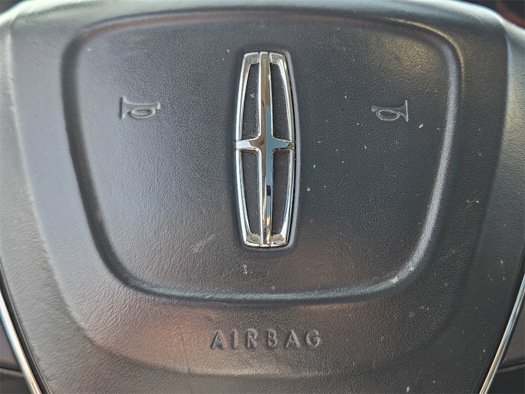 Used Car 2022 Lincoln Nautilus  Reserve For Sale Under $35,000 In San Marcos, Texas