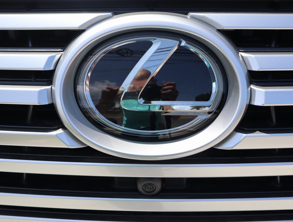 Thumbnail: 2025 Lexus LX - 13