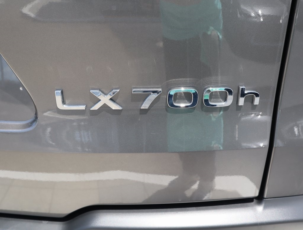 Thumbnail: 2025 Lexus LX - 20