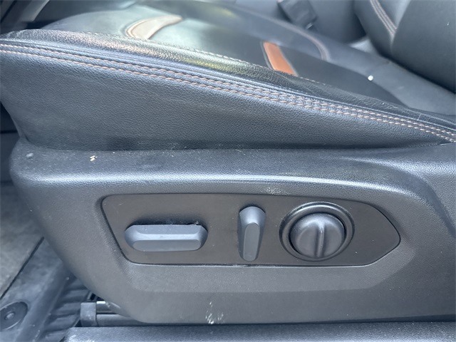 2022 GMC Sierra 1500 Limited AT4 White at River Oaks CDJR