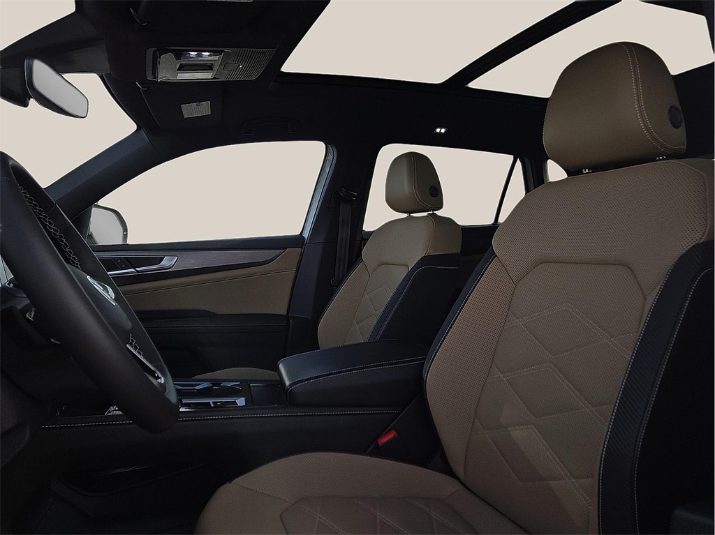 Used 2024 Volkswagen Atlas Cross Sport For Sale in Farmington, AR