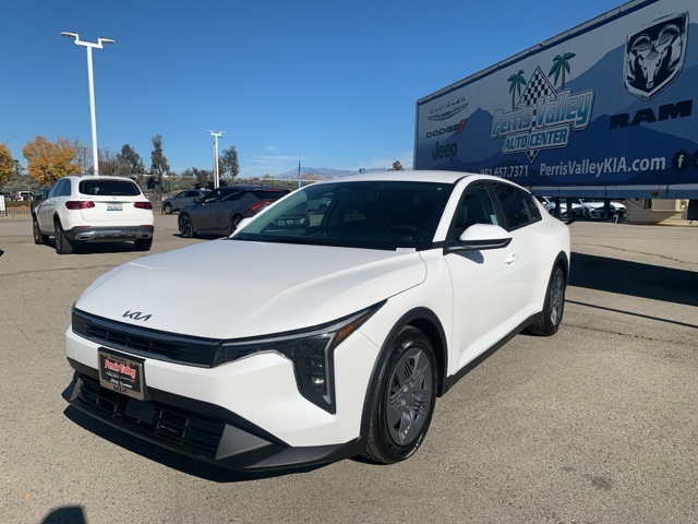 2025 Kia K4 LX
