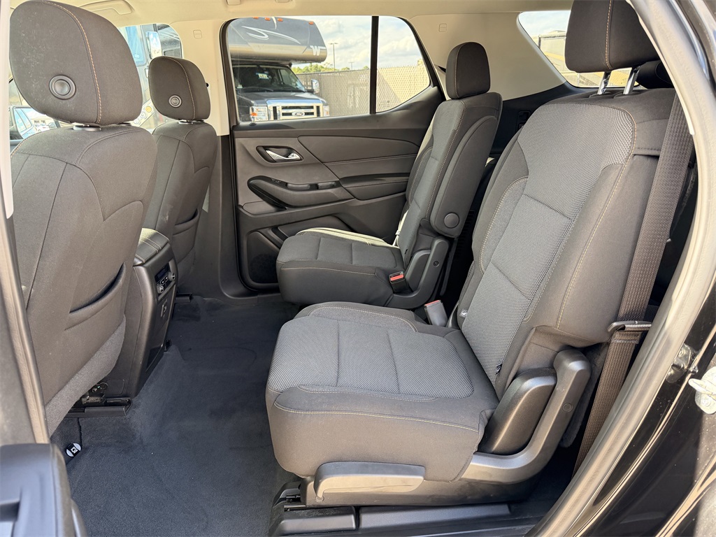 2021 Chevrolet Traverse LT Black at Cook Ford