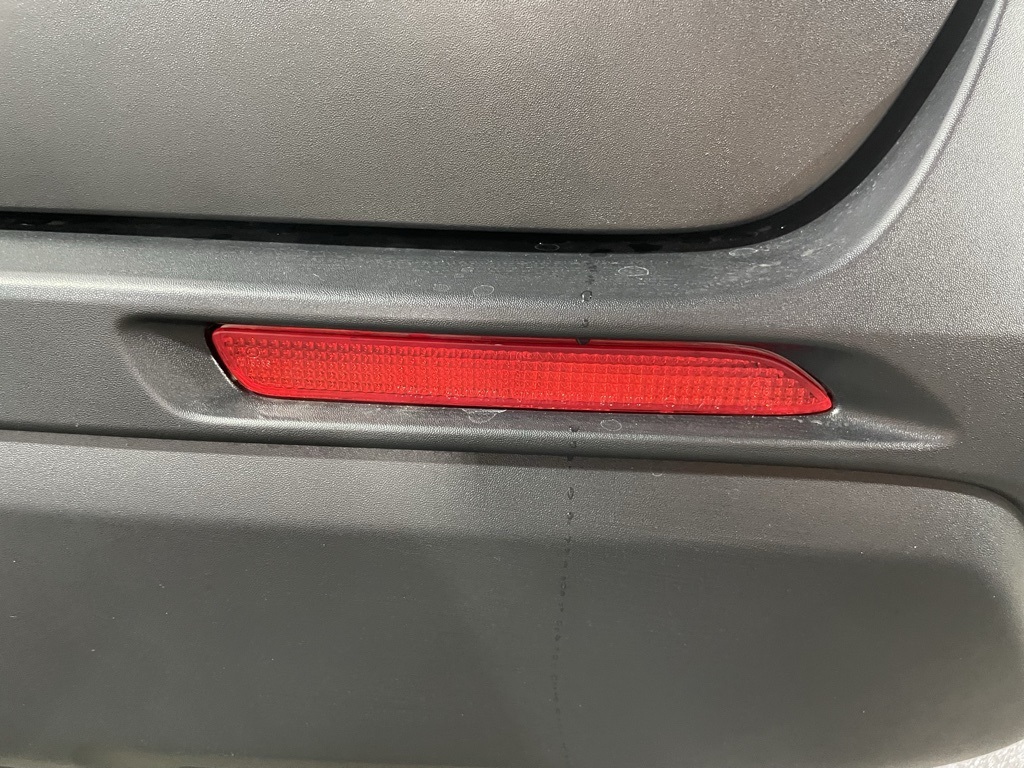 Thumbnail: 2025 Toyota RAV4 - 20