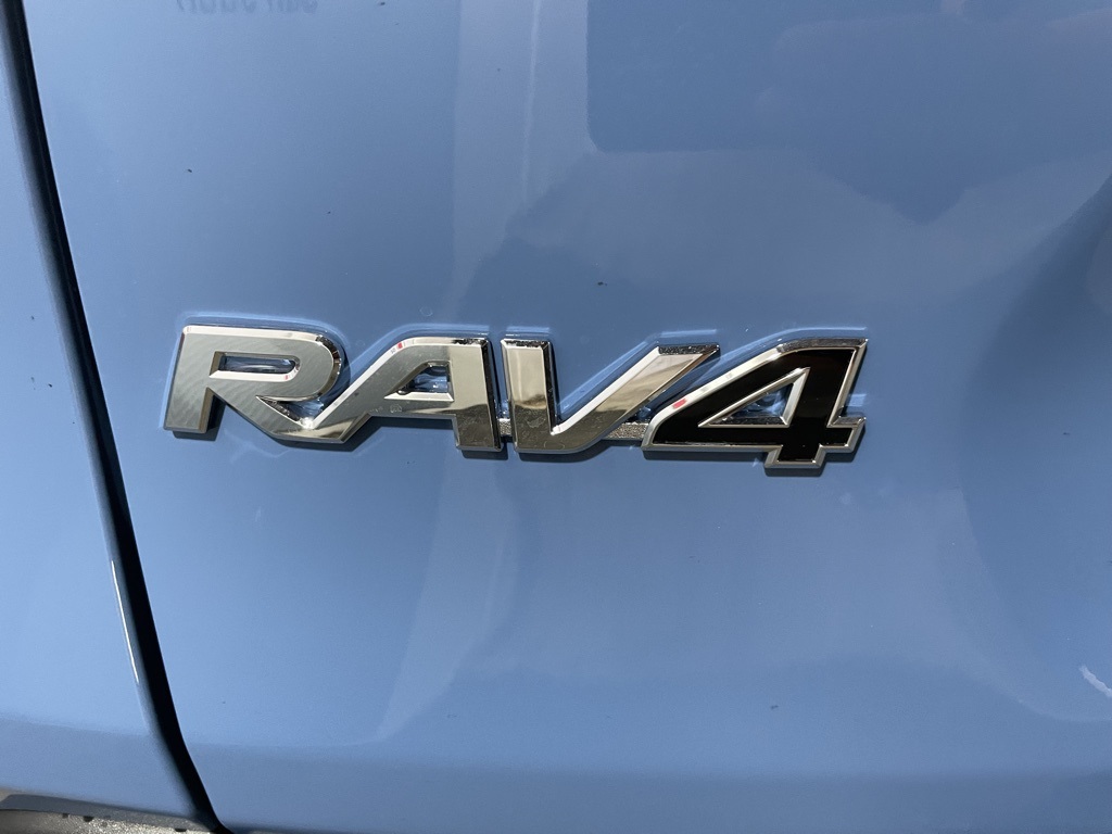 Thumbnail: 2025 Toyota RAV4 - 24