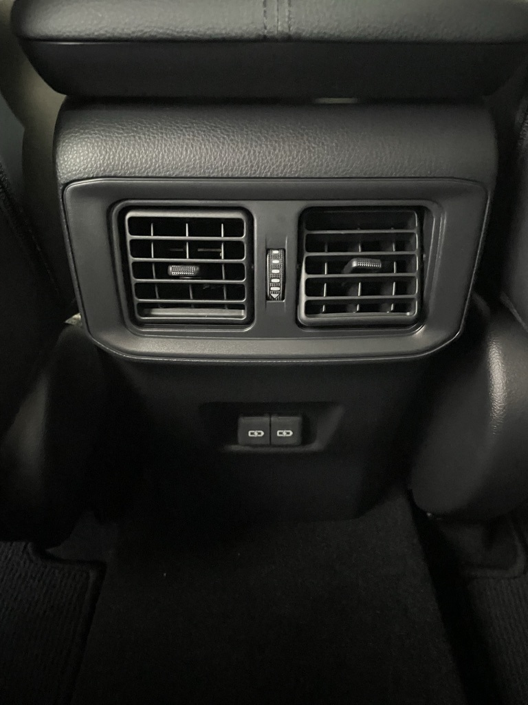 Thumbnail: 2025 Toyota RAV4 - 31