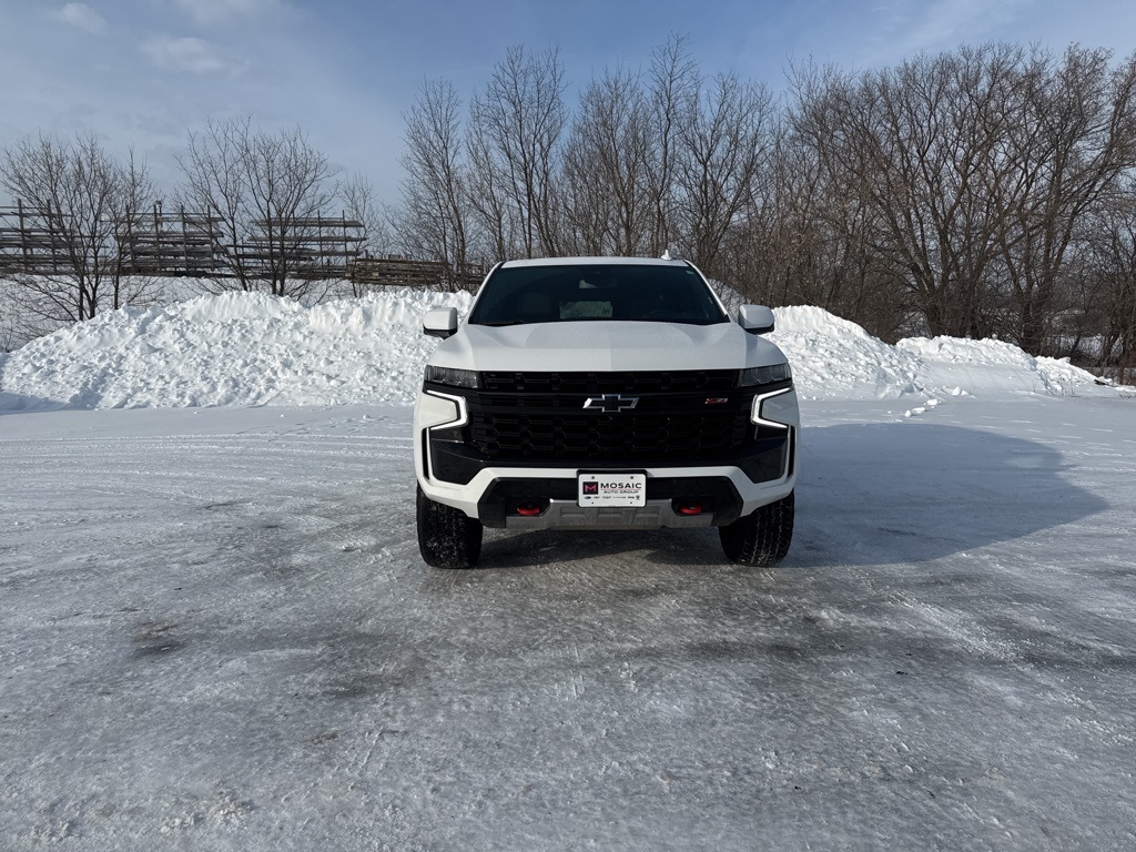 Used 2024 Chevrolet Tahoe Z71 with VIN 1GNSKPKD2RR169965 for sale in Zumbrota, Minnesota