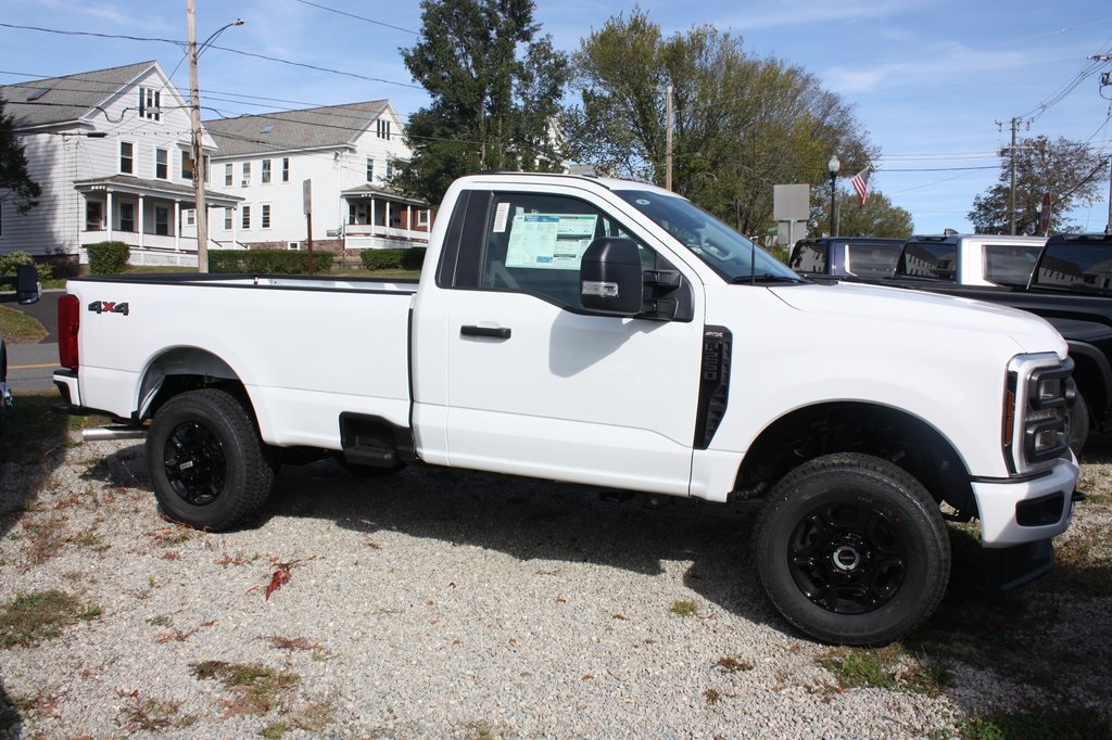 2026 Ford F-250 XL photo 4