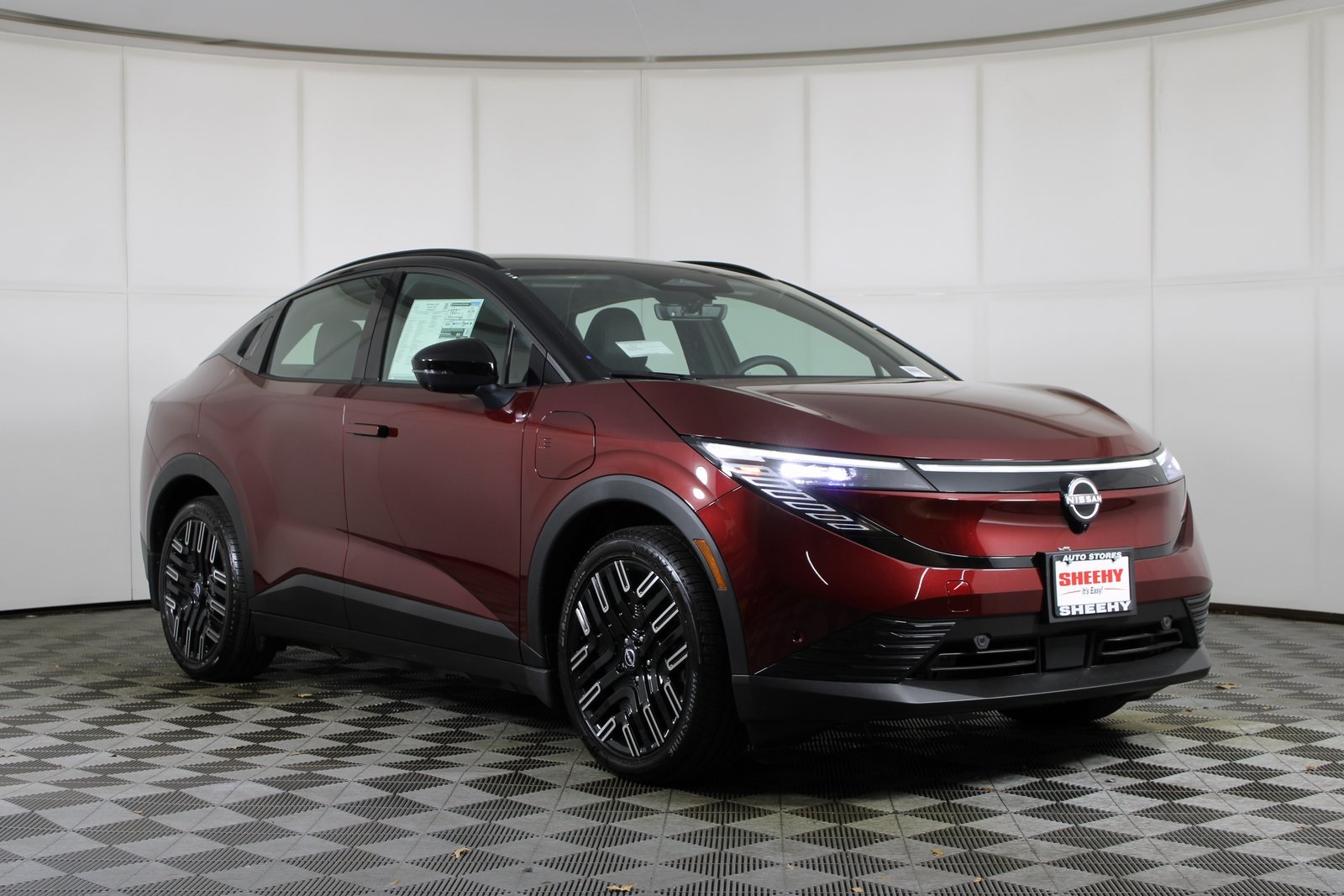 2026 Nissan LEAF Platinum+ FWD