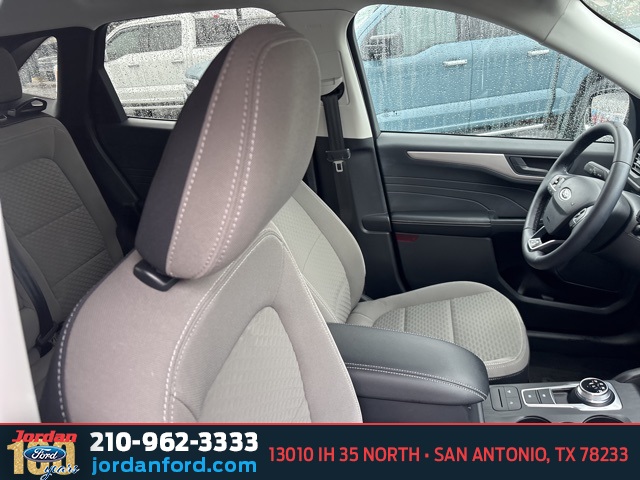 Used Car 2022 Ford Escape  Se For Sale Under $25,000 In San Antonio, Texas