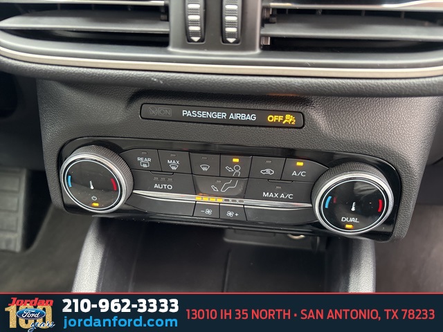 Used Car 2022 Ford Escape  Se For Sale Under $25,000 In San Antonio, Texas