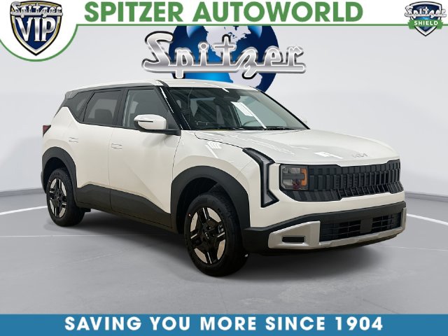 Snow White Pearl 2027 Kia Seltos SUV / Crossover All-Wheel Drive Continuously Variable Transmission