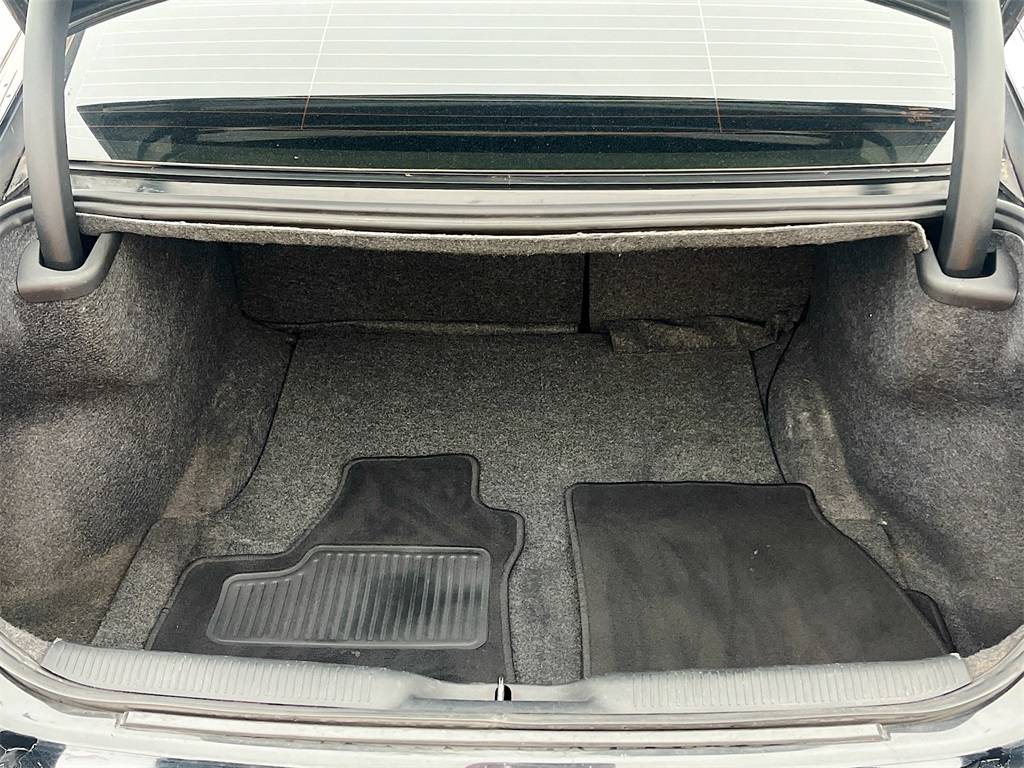 2019 Dodge Charger SXT Black at Community Kia